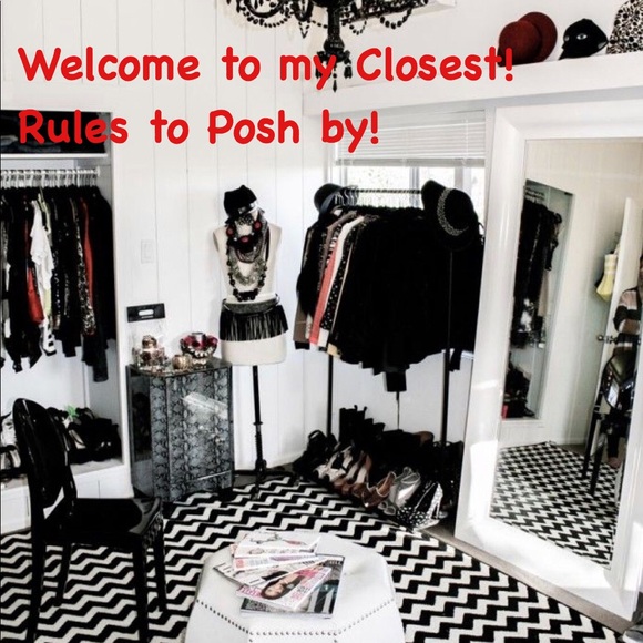 ❤️Poshmark - Picture 1 of 2